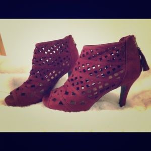 Lane Bryant Burgundy Lattice Peep Toe Heels